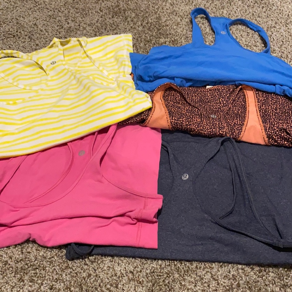 LuLulemon Tanks Size 8